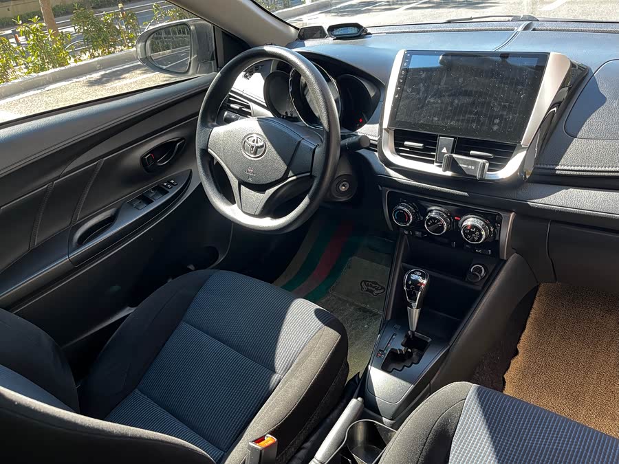 Toyota Yaris L Zhixiang 2018 صورة سيارة #8