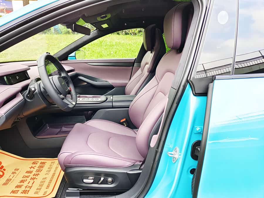 MI SU7 2024 car image #8