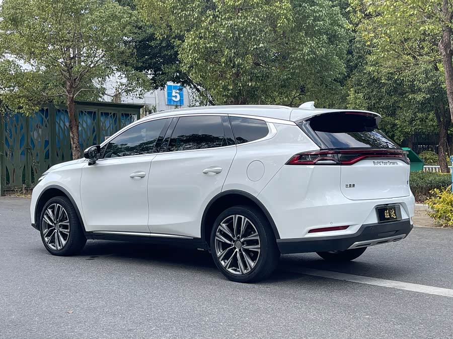 BYD Tang 2019 #8 BYD Tang 2019 car image #8