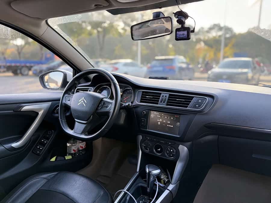 Citroen C3-XR 2015 car image #8
