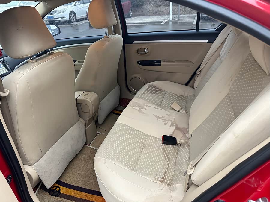 Great Wall C30 2015 car image #8