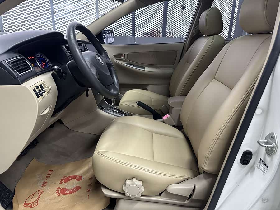 Toyota Corolla (Classic) 2013 immagine di auto #8