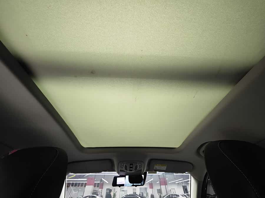 Roewe RX5 2022 image de voiture #8