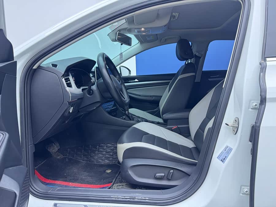 Volkswagen Bora 2024 car image #8