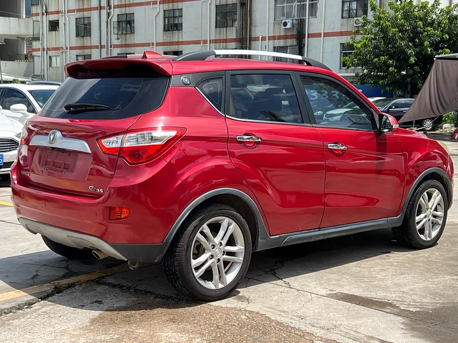 Changan CS35 2015 car image #8