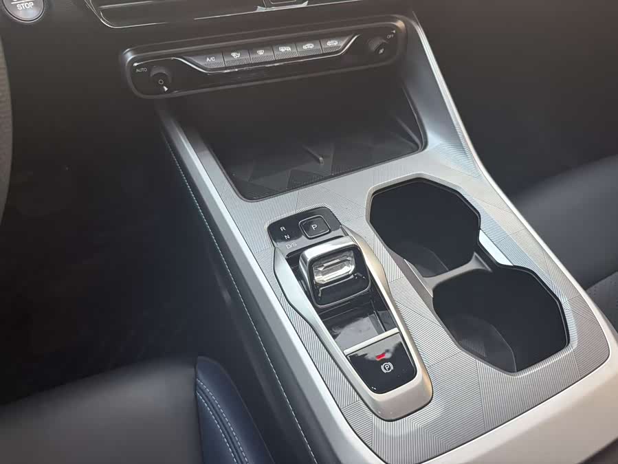 GAC Trumpchi GS3 2025 car image #8