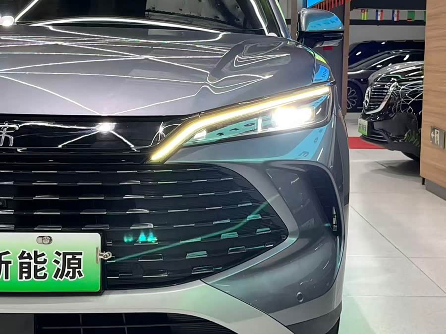 BYD SongL DM-i 2024 #8 BYD SongL DM-i 2024 car image #8