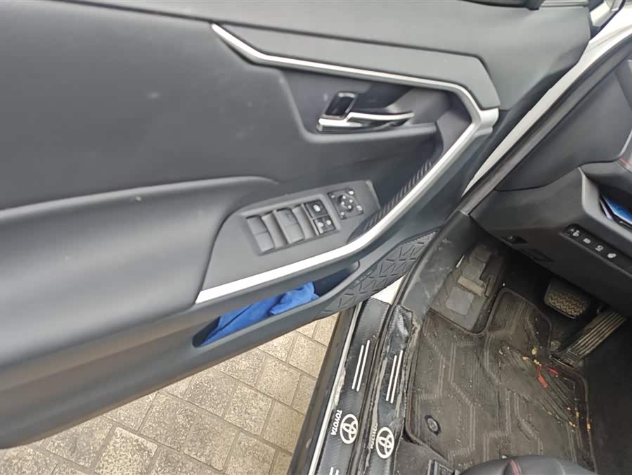 Toyota RAV4 Hybird E+ 2021 #8 Toyota RAV4 Hybird E+ 2021 immagine di auto #8