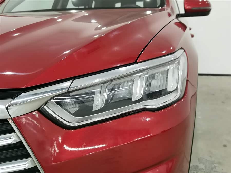 BYD Song Pro 2019 #8 BYD Song Pro 2019 car image #8