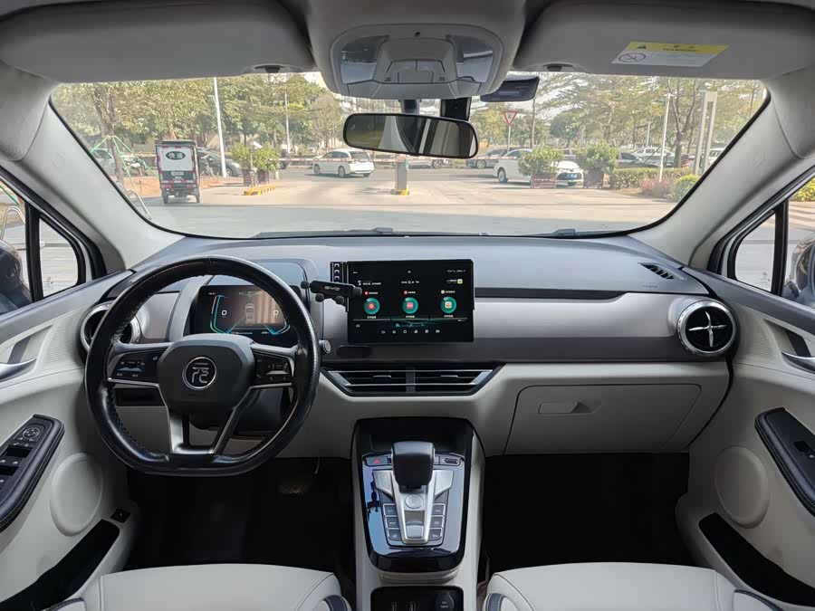 BYD Yuan Pro 2022 car image #8