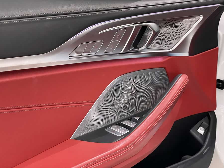 BMW 8 Series 2021 car image #8