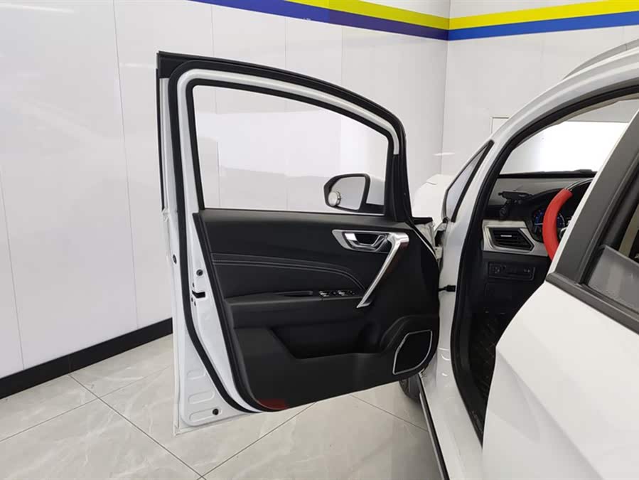 GEELY Vision X3 2019 immagine di auto #8