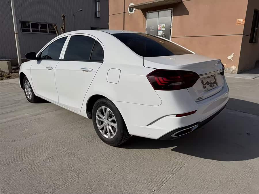 GEELY Emgrand 2021 #8 GEELY Emgrand 2021 car image #8