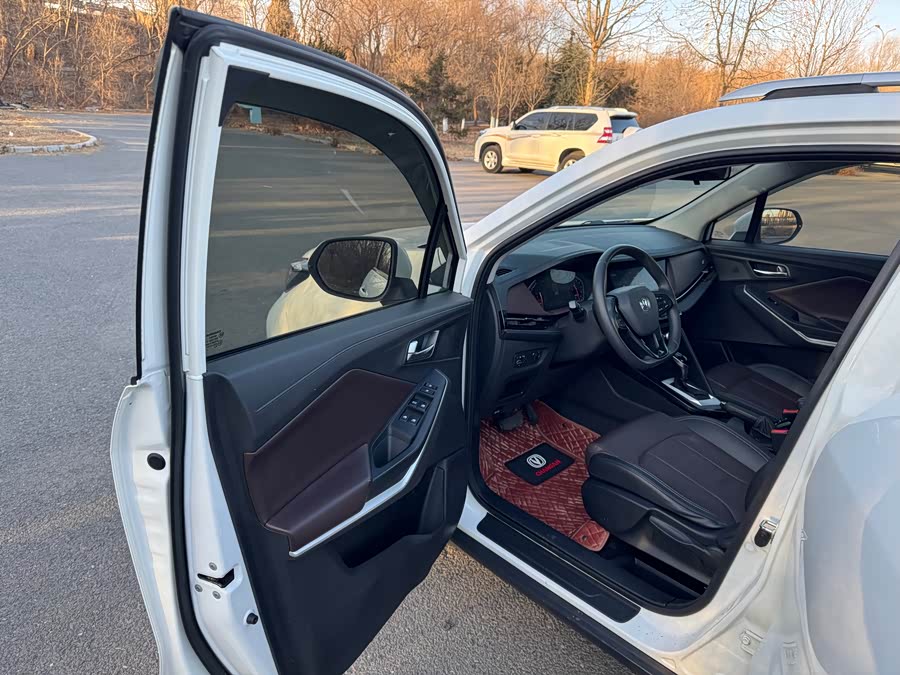 Changan CS15 2019 #8 Changan CS15 2019 immagine di auto #8