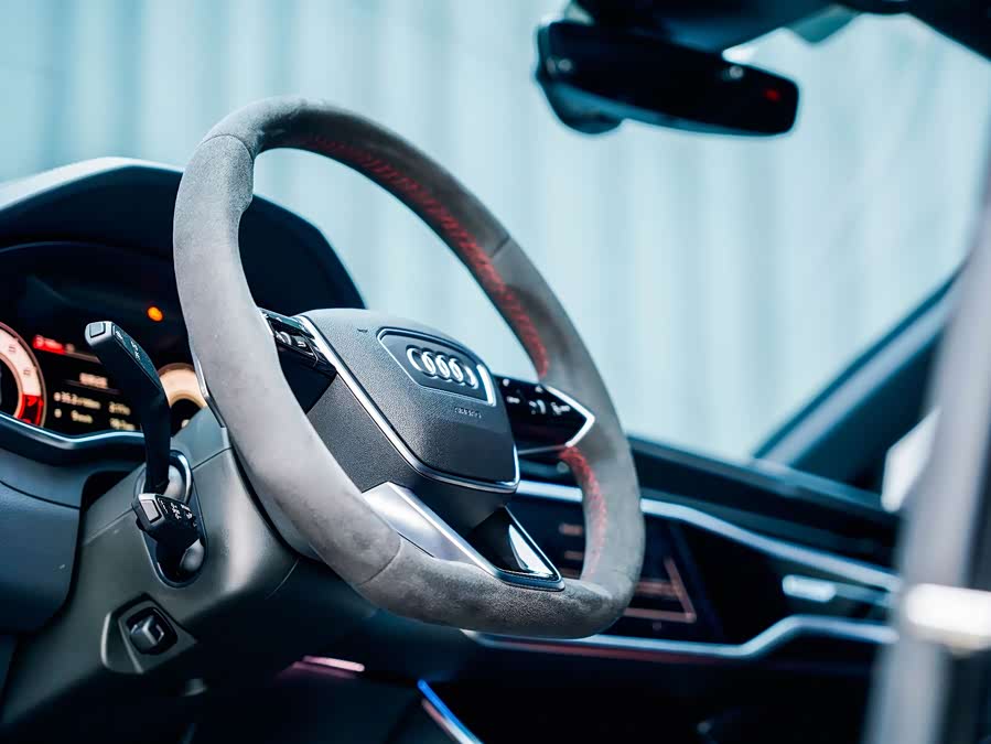 Audi RS 7 2025 car image #8