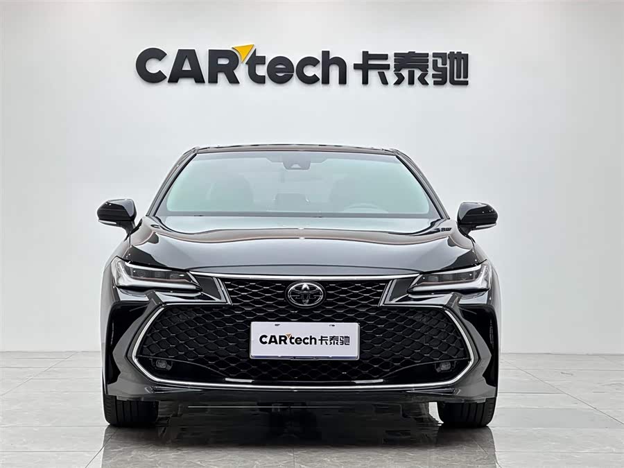 Toyota Avalon 2023 car image #8