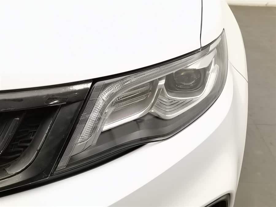 GEELY Boyue 2018 immagine di auto #8