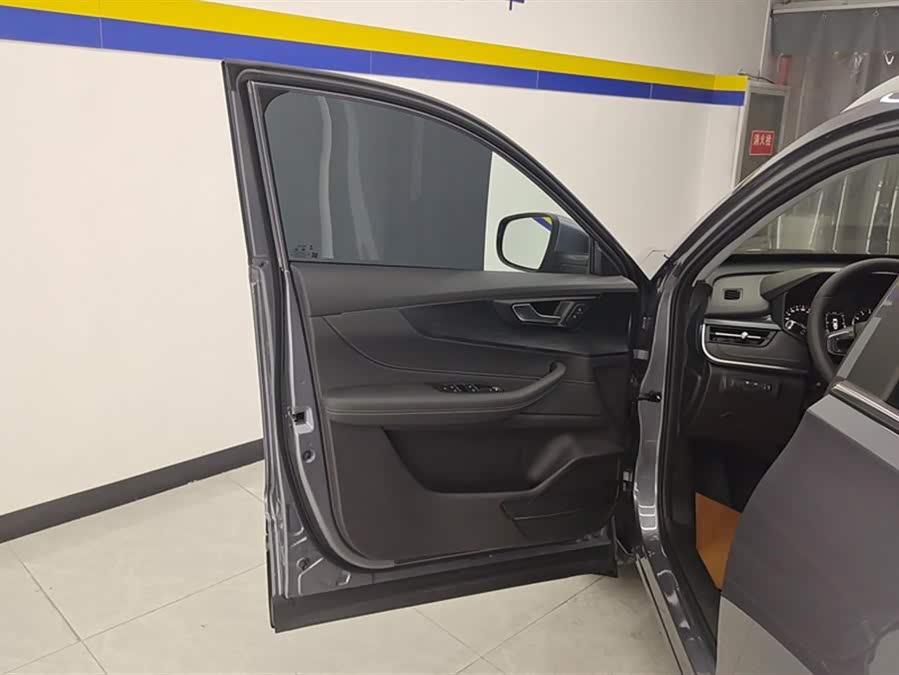 Chery Tiggo 5x 2025 car image #8