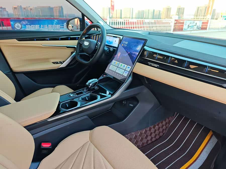 GEELY Boyue L 2023 car image #8