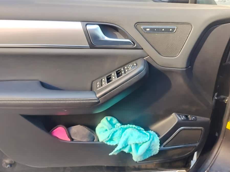 BYD Tang 2019 #8 BYD Tang 2019 car image #8