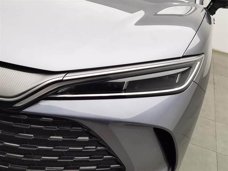 BYD SongL DM-i 2025 car image #8