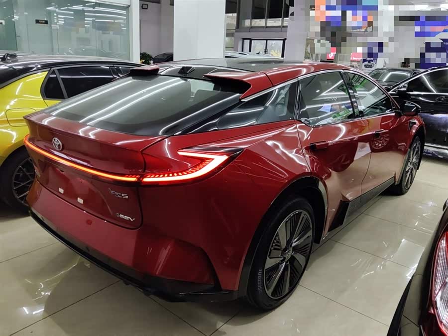 Toyota bZ5 2025 #8 Toyota bZ5 2025 car image #8