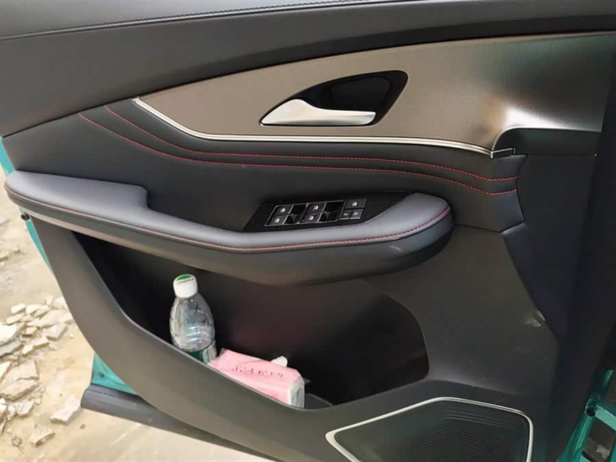 Forthing T5 EVO 2021 car image #8
