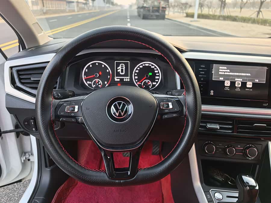 Volkswagen Polo 2021 immagine di auto #8