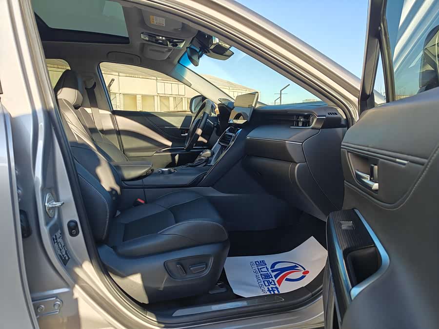 Toyota Venza 2022 immagine di auto #8