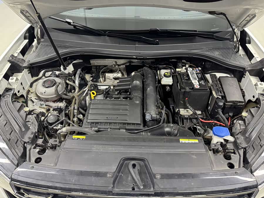 Volkswagen Tayron 2023 #8 Volkswagen Tayron 2023 immagine di auto #8