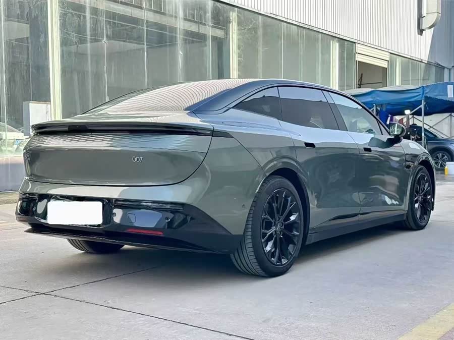 极氪 极氪007 2025 汽车图片 #8
