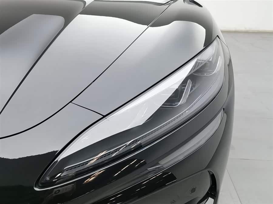 Denza Z9 2024 #8 Denza Z9 2024 car image #8