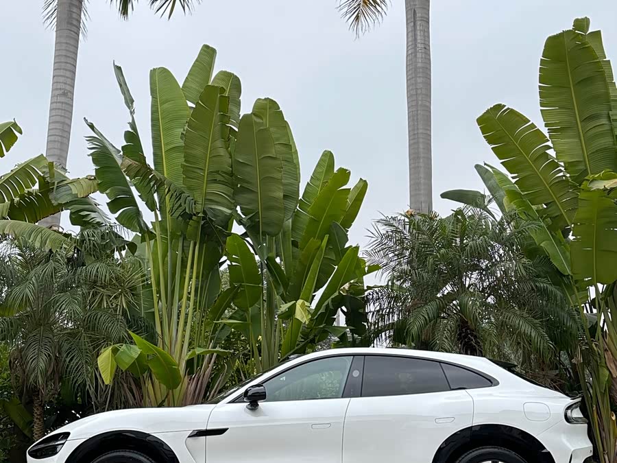 小米汽车 小米YU7 2025 汽车图片 #8