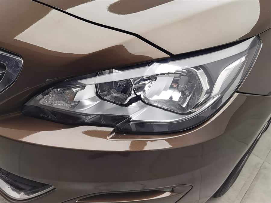 Peugeot 408 2015 immagine di auto #8