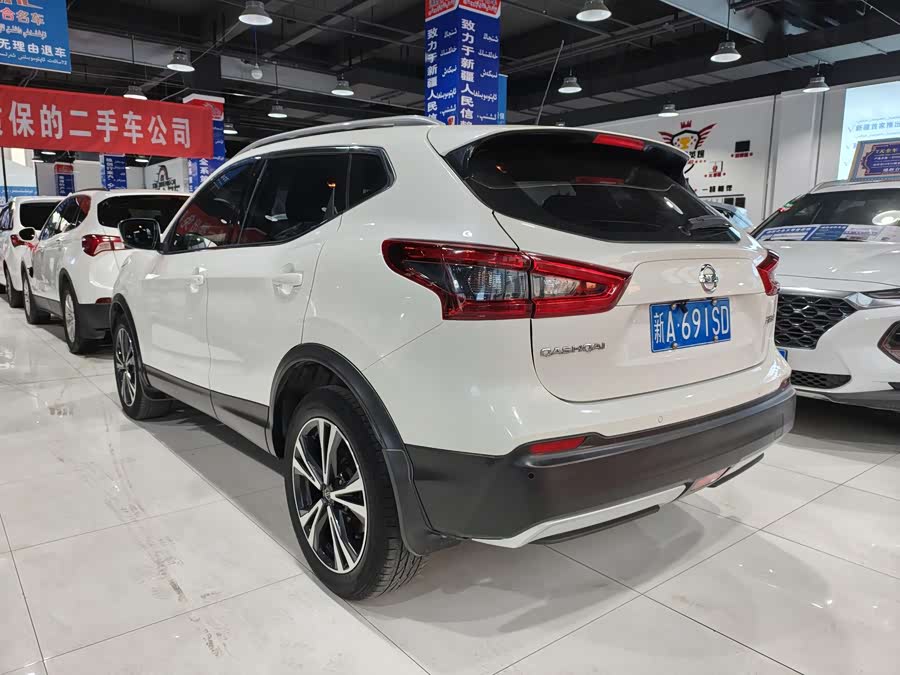 Nissan Qashqai 2023 car image #8