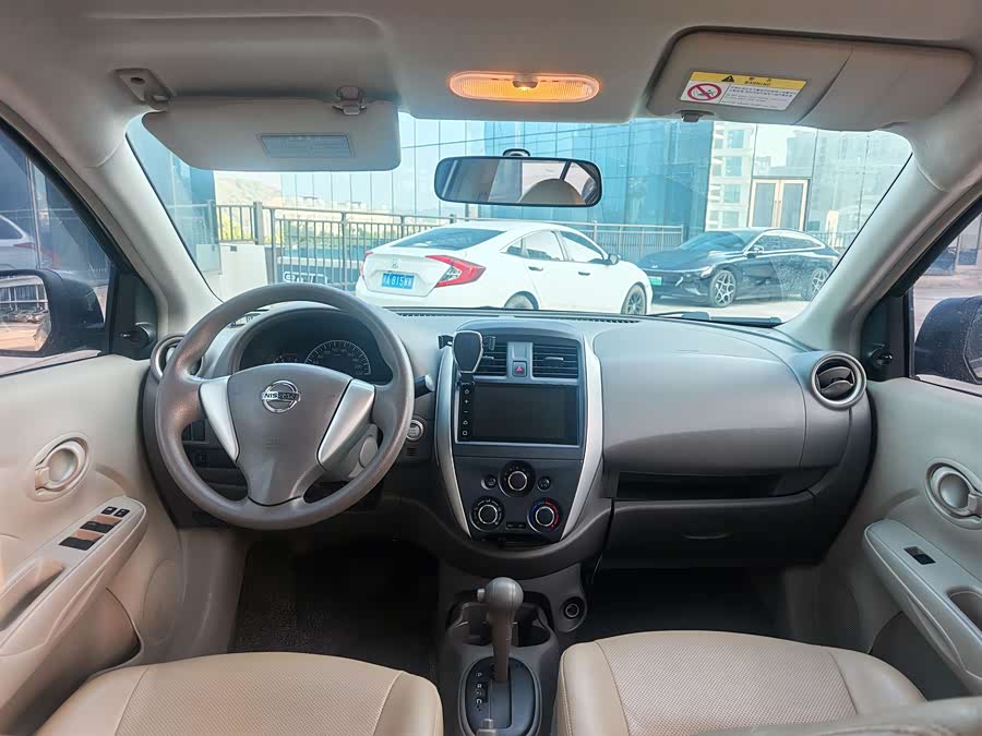 Nissan Sunny 2018 #8 Nissan Sunny 2018 car image #8