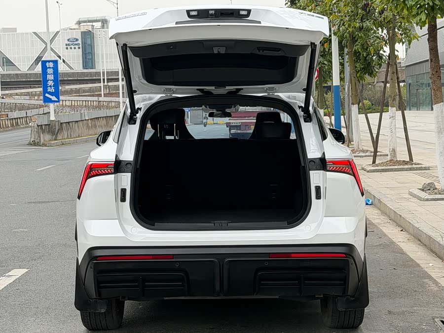 Jetour 2023 car image #8