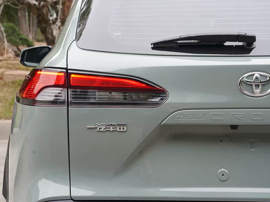 Toyota Corolla Cross 2022 immagine di auto #8