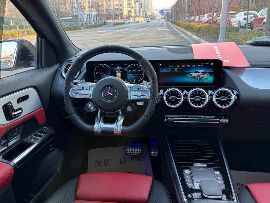 Mercedes-Benz GLA AMG 2022 #8 Mercedes-Benz GLA AMG 2022 car image #8