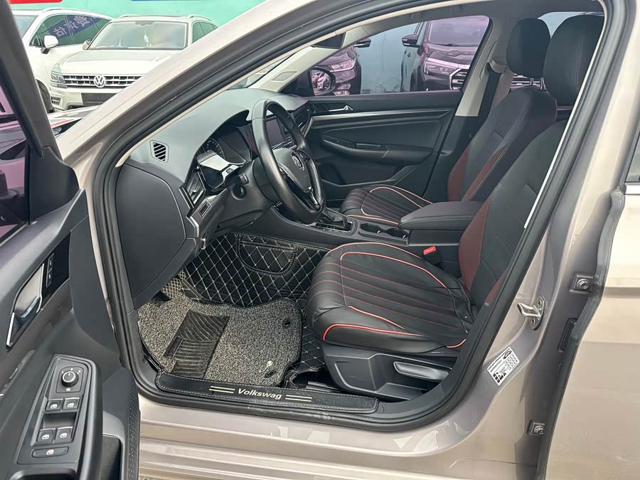 Volkswagen Bora 2019 car image #8