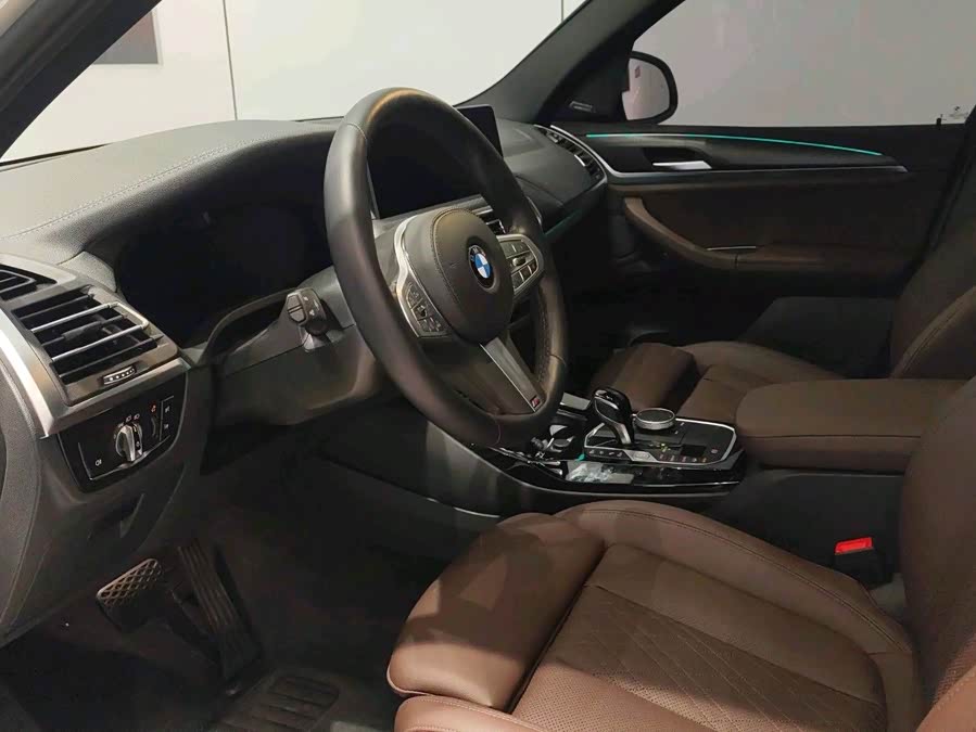 BMW X3 2024 immagine di auto #8