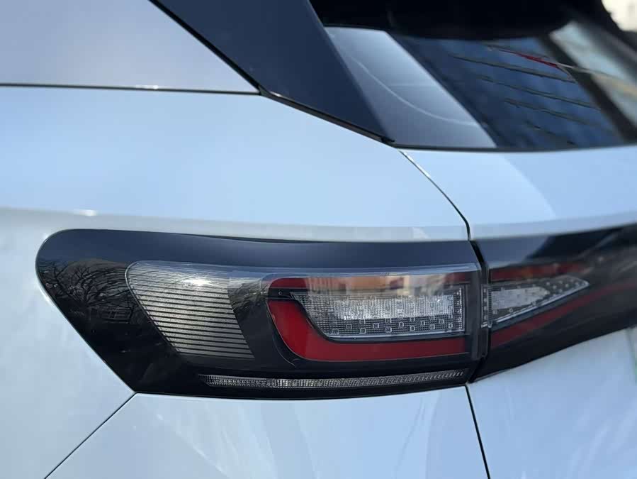 Volkswagen ID.4 X 2022 immagine di auto #8