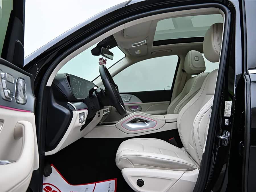 Mercedes-Benz GLE Class 2023 car image #8