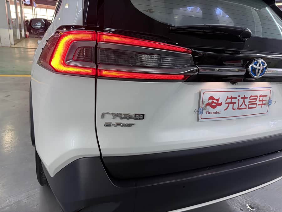 Toyota Wildlander 2023 #8 Toyota Wildlander 2023 изображение автомобиля #8