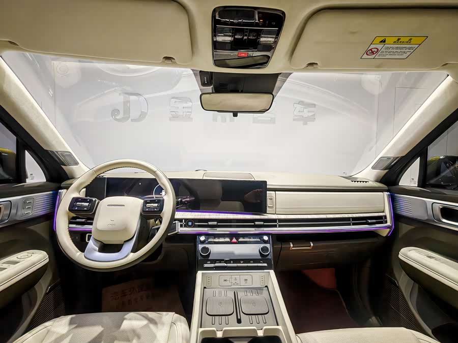 Hyundai Santa Fe 2025 car image #8