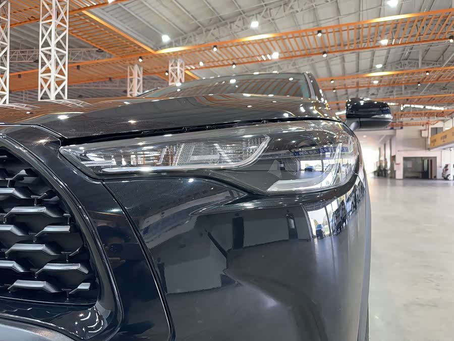 Toyota Corolla Cross 2024 immagine di auto #8