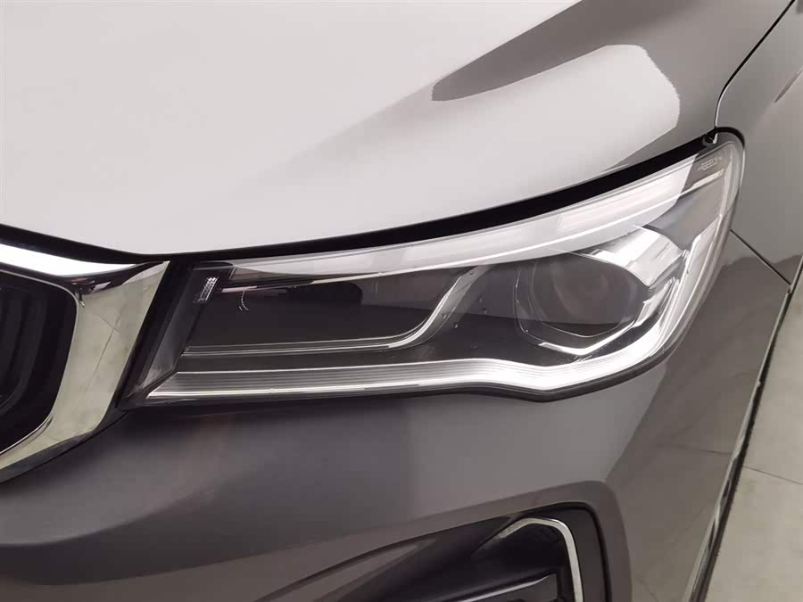 GEELY Emgrand 2017 car image #8