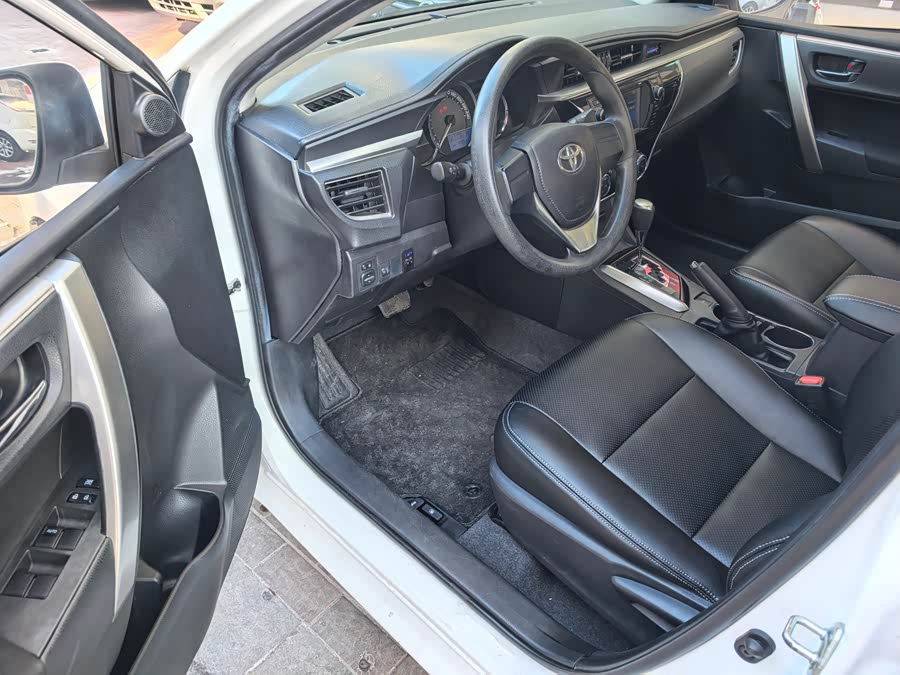 Toyota 2015 #8 Toyota 2015 car image #8