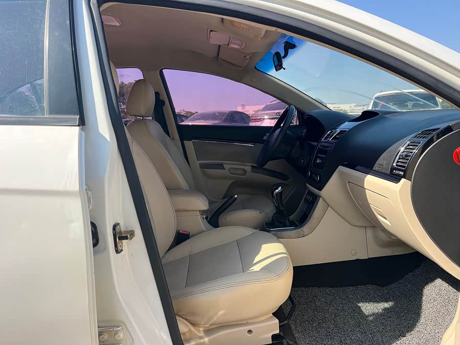 GEELY Emgrand Classic 2014 car image #8