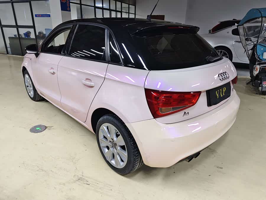 Audi A1 2013 car image #8